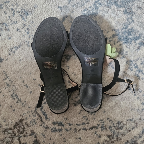 Betsey Johnson Adde sandals, Size 7.5, preloved ๐ก๐ - Picture 5 of 5